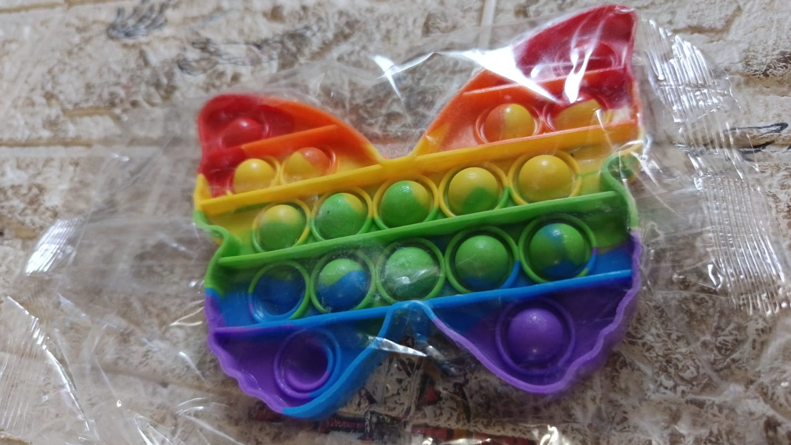 Fidget Toy Push  Bubble Fidget Sensory Toy for Kids and Adults Fidget per Stress Reliever Sensory Fidget pers (Butterfly & Car Shape / 1 Pc)