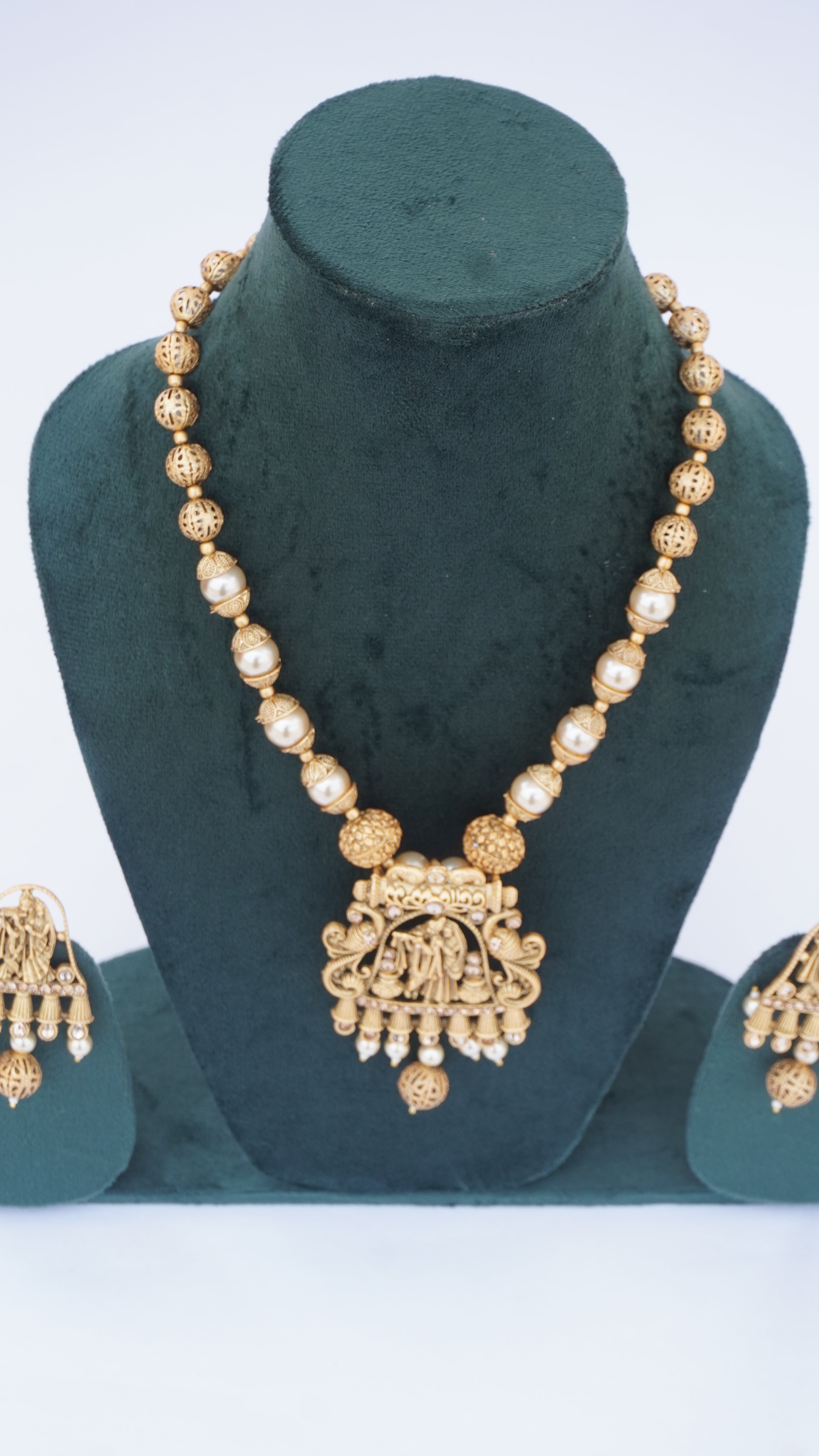 Premium Radha Krishna Antique Necklace Set with Pearls & Kundan | Traditional Bridal Jewellery by Ashthi Jewels