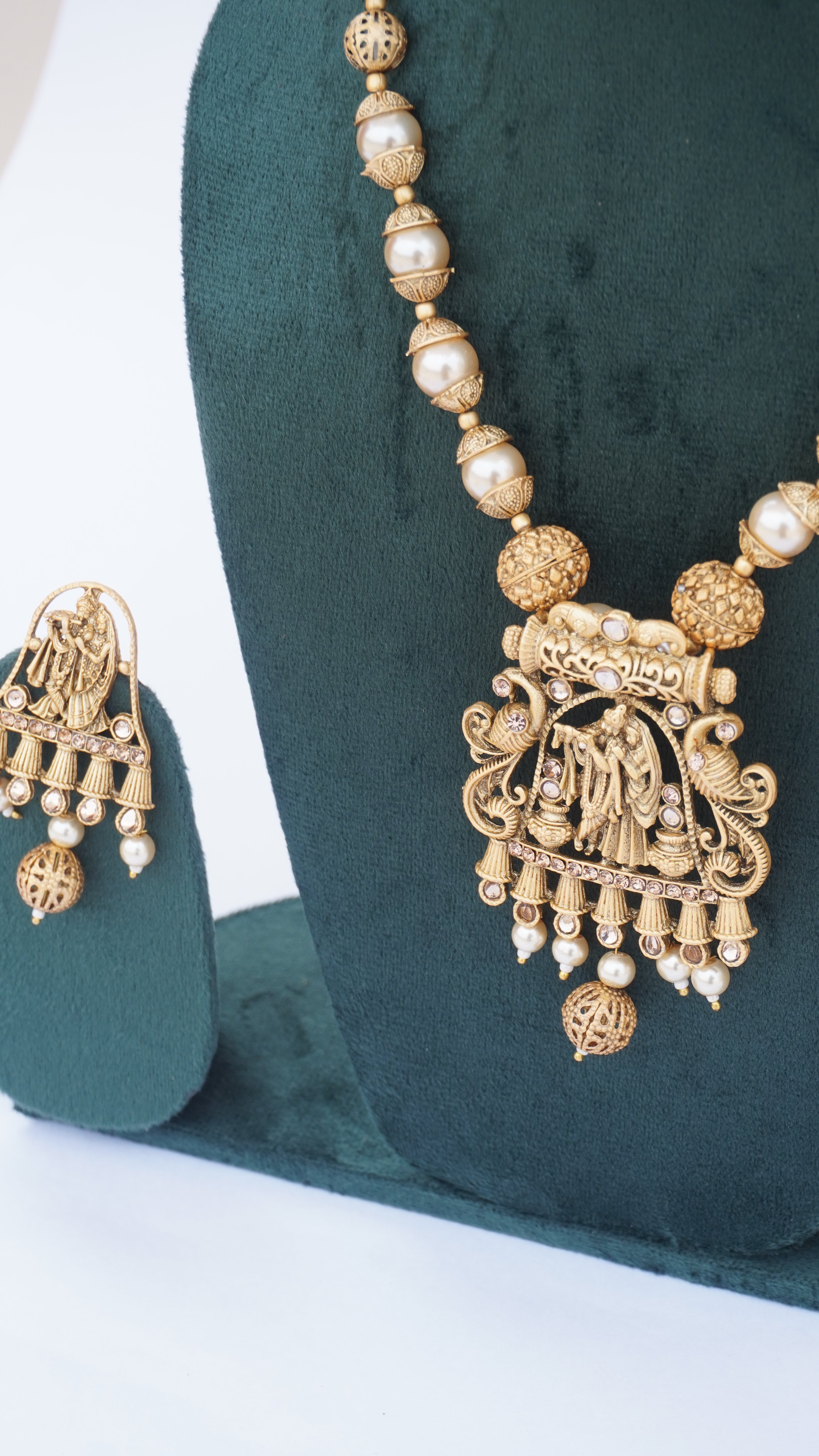 Premium Radha Krishna Antique Necklace Set with Pearls & Kundan | Traditional Bridal Jewellery by Ashthi Jewels
