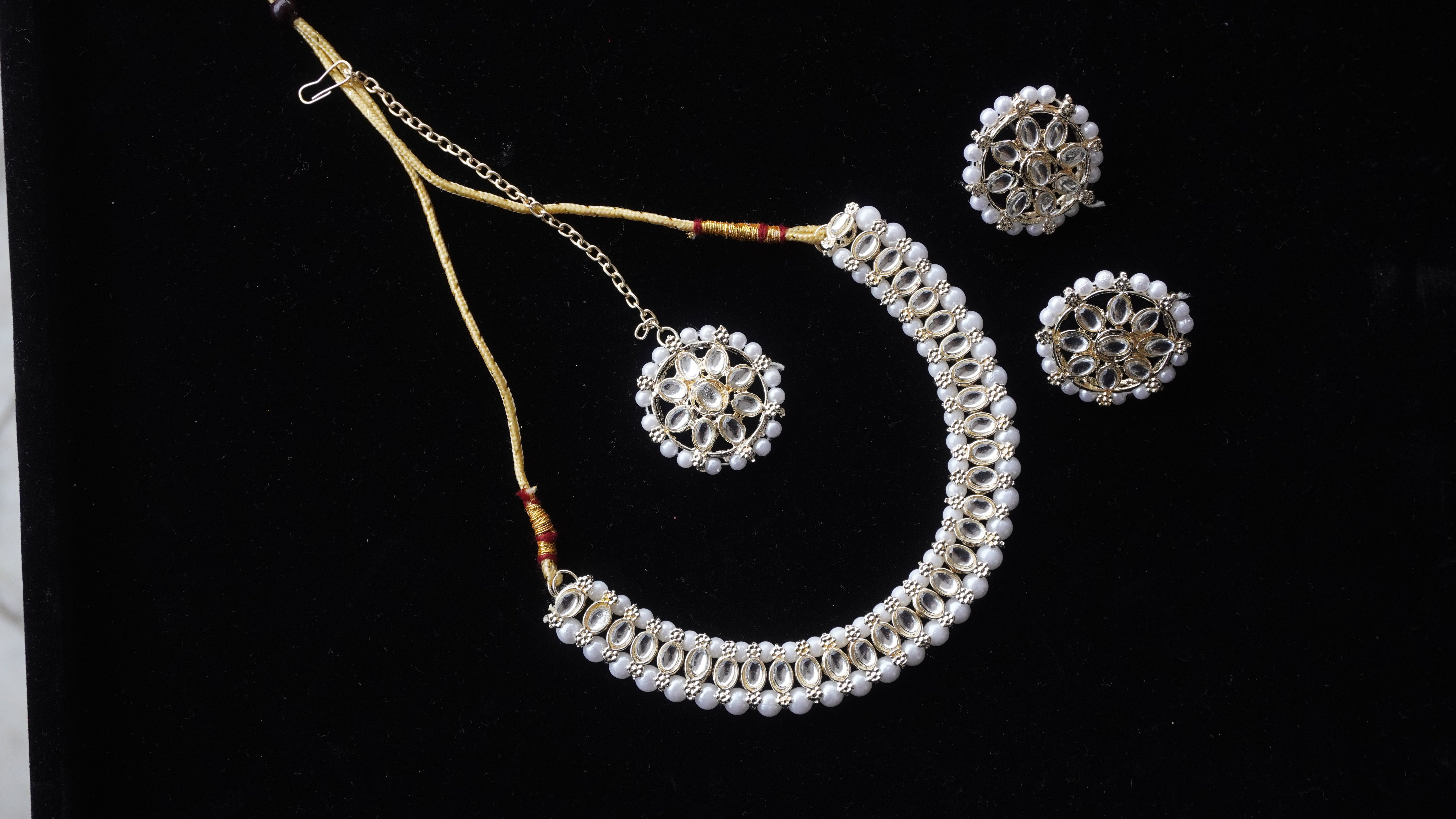 Premium White Kundan Necklace with Earrings & Tikka | Elegant Bridal Jewellery Set by Ashthi Jewels