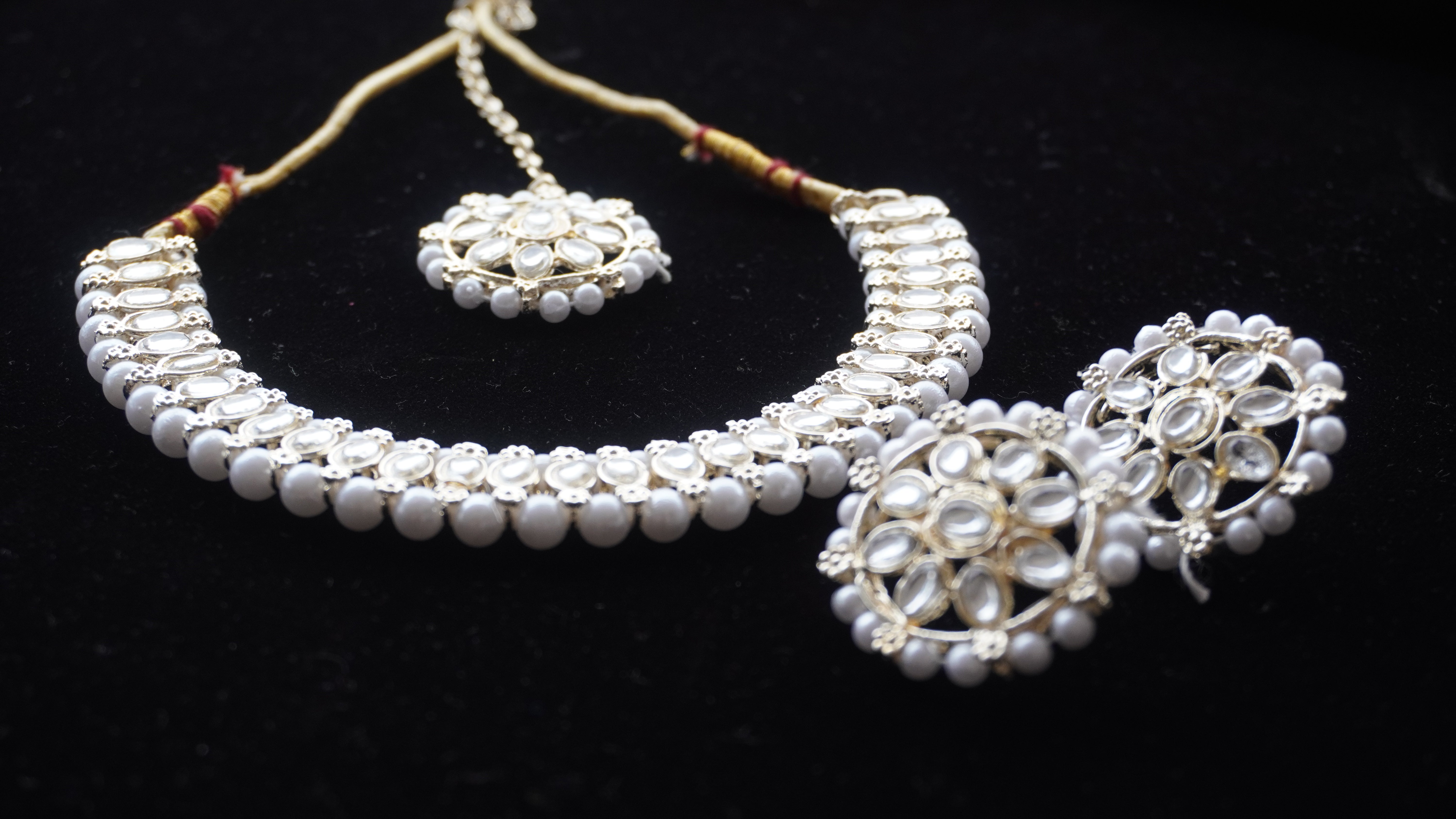 Premium White Kundan Necklace with Earrings & Tikka | Elegant Bridal Jewellery Set by Ashthi Jewels