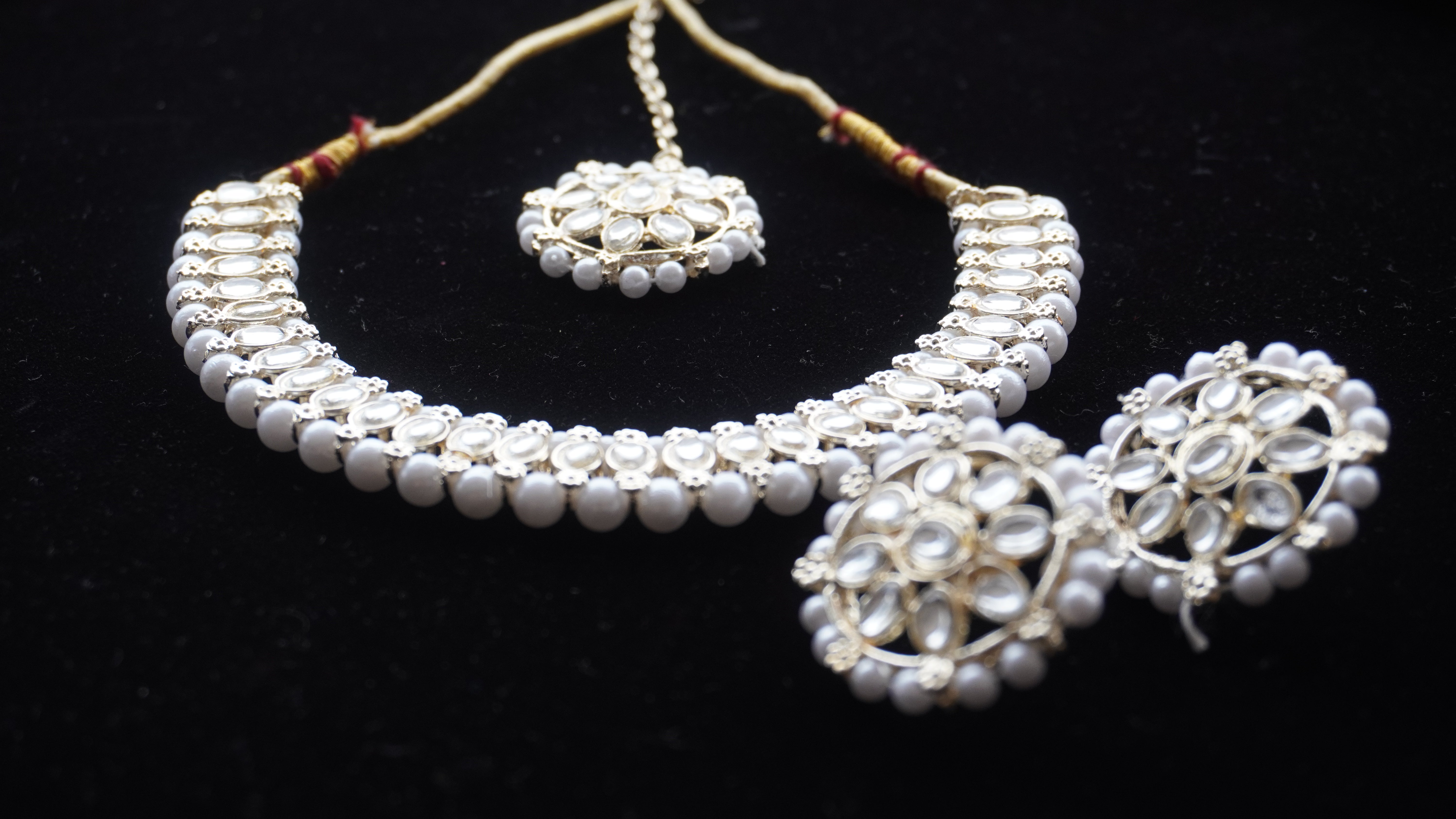 Premium White Kundan Necklace with Earrings & Tikka | Elegant Bridal Jewellery Set by Ashthi Jewels