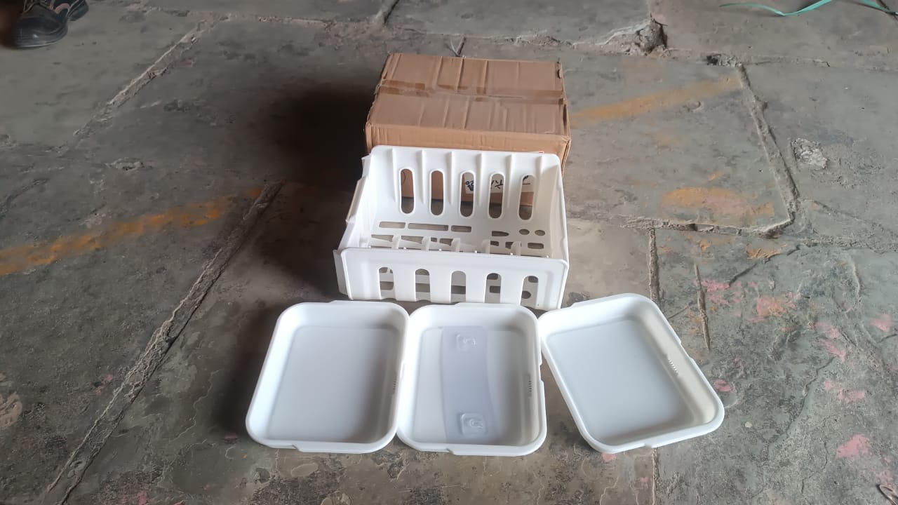 Plastic 3 Layer Wall-Mounted Food Organizer Rack (1 Set)