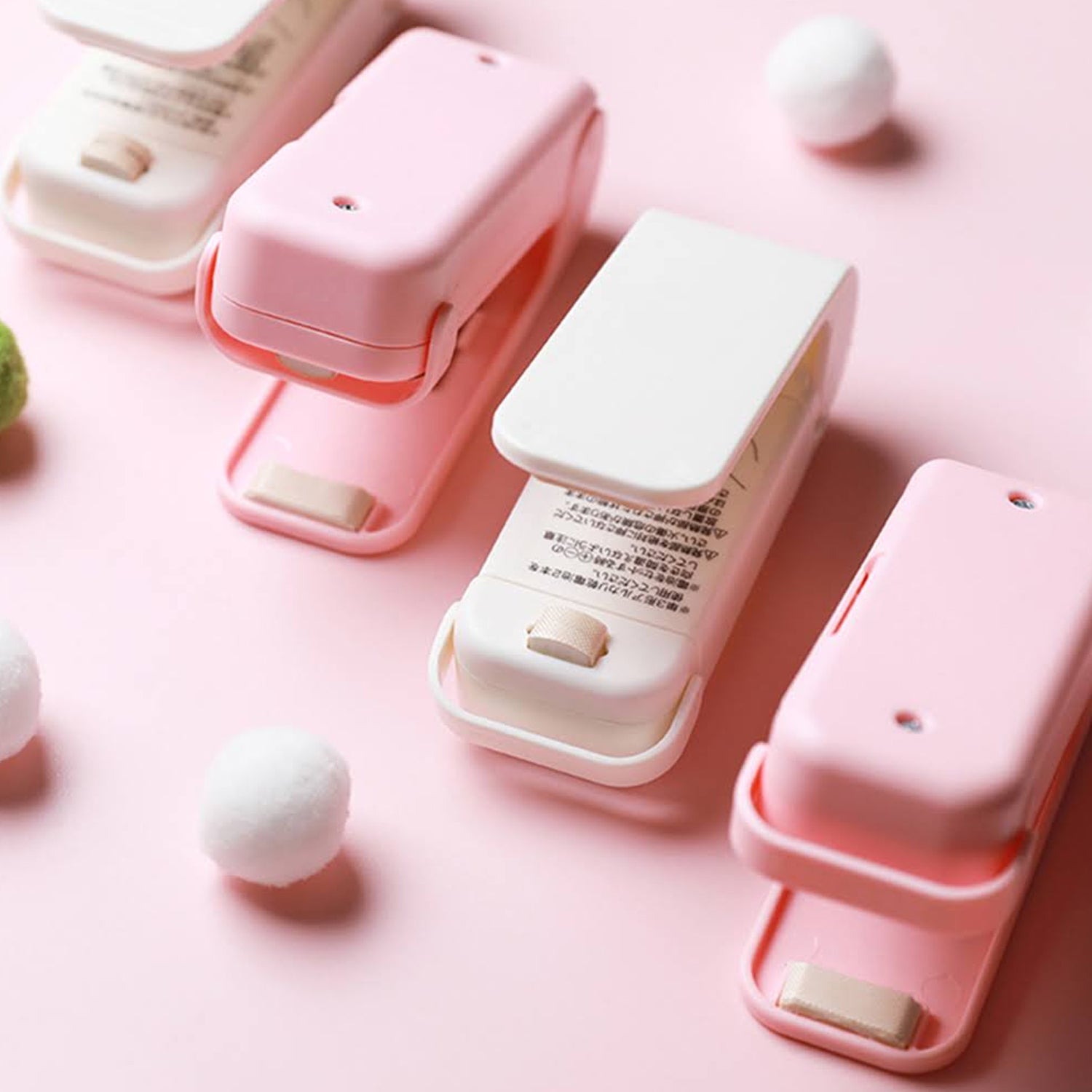 Mini Sealing Machine Plastic Bag Sealer Portable Mini Super Seal Packing Plastic Bag Tool Sealing Machine Hand Held Heat (1pc)